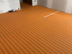 Montage elektrische Fußbodenheizung