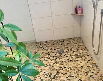 Mosaik und Kieselsteine