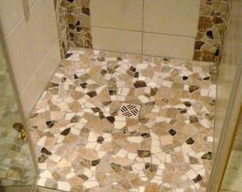 Mosaik und Kieselsteine